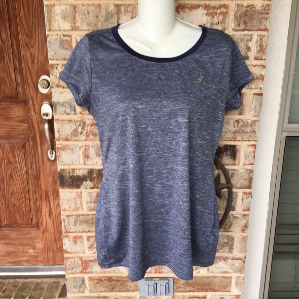 Top tshirt Addidas L poly for active wear preown